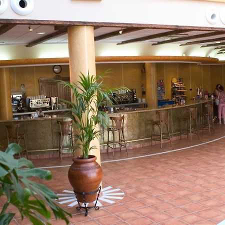 Hotel-Restaurante Cerrillo San Marcos Дьесма Экстерьер фото