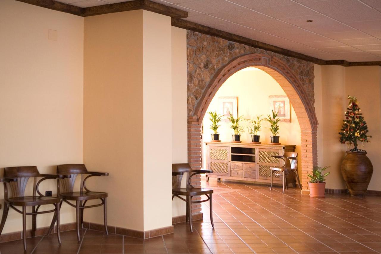 Hotel-Restaurante Cerrillo San Marcos Дьесма Экстерьер фото