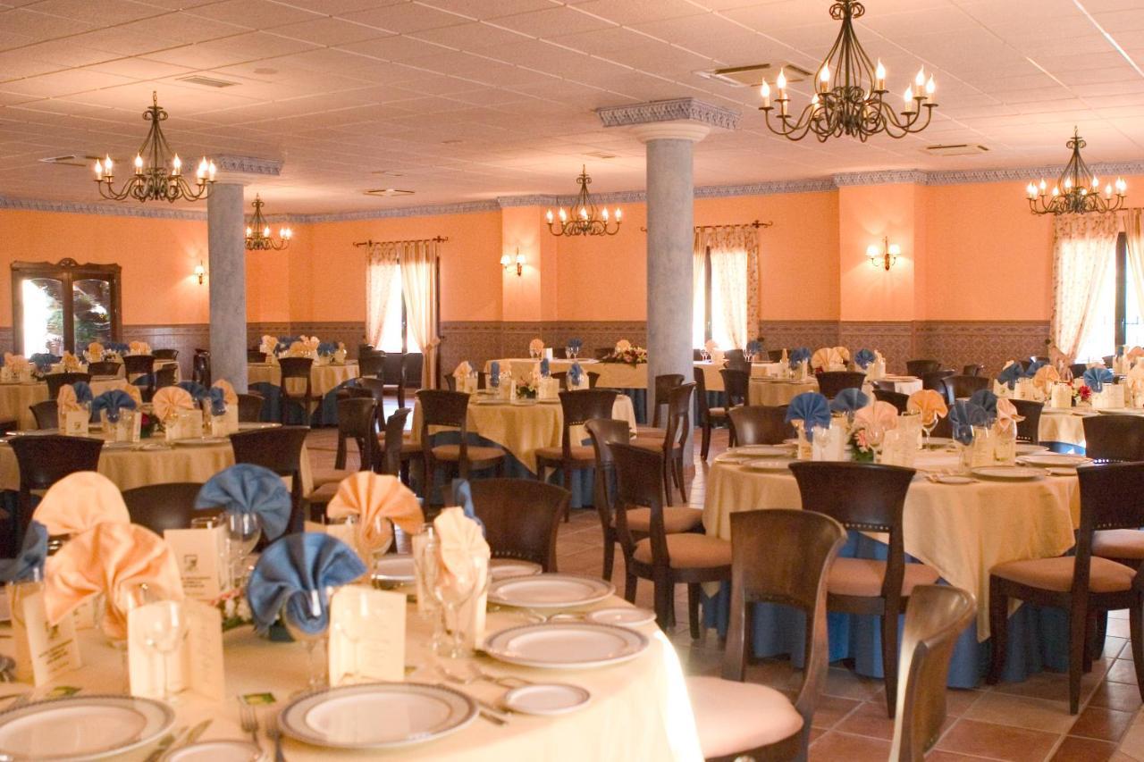 Hotel-Restaurante Cerrillo San Marcos Дьесма Экстерьер фото