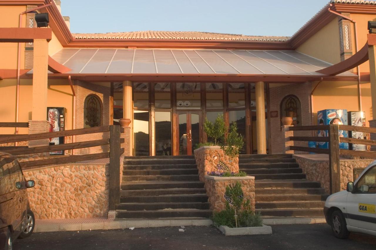 Hotel-Restaurante Cerrillo San Marcos Дьесма Экстерьер фото